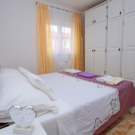 Luciano Apartman Mravince Kültér fotó